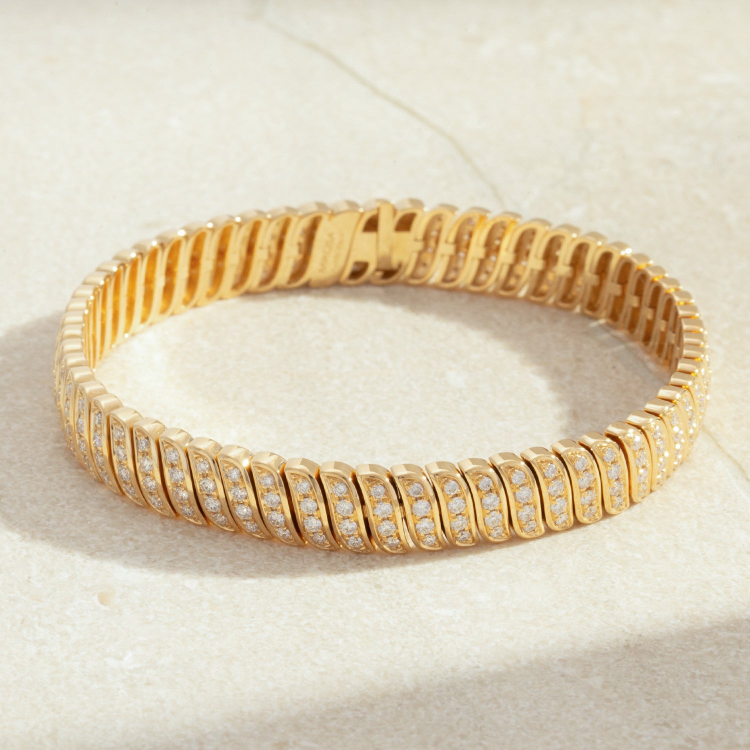 18K Gold Spiral Diamond Bracelet