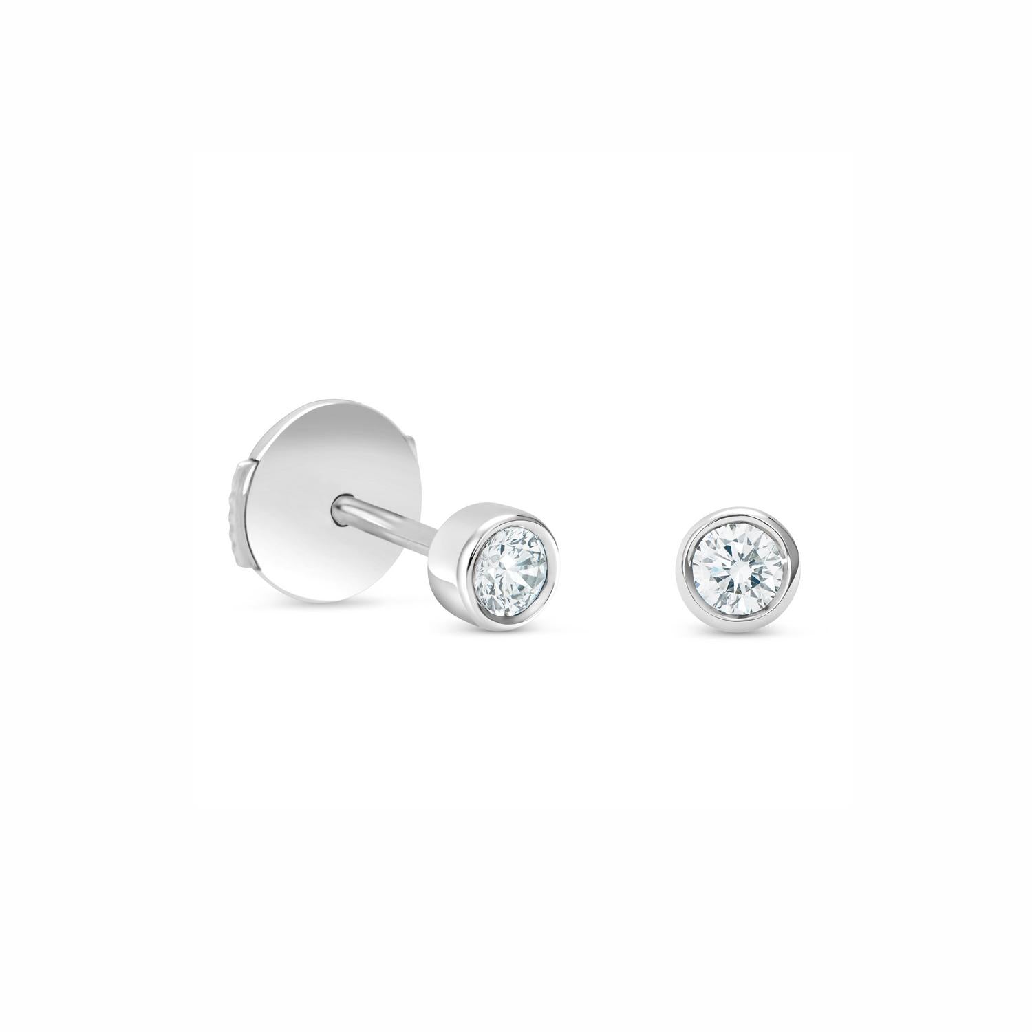 MIKOSA Clea Studs In White Gold